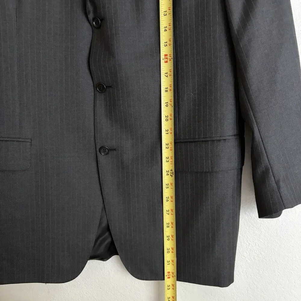 CANALI Men’s Pinstripe Three Button Suit Jacket Size 44R Charcoal